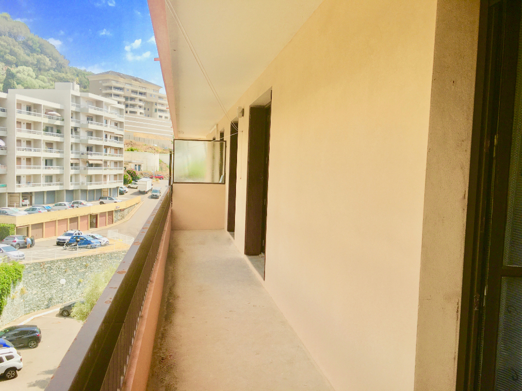 Bastia Fango Annonciade Vente Grand T2 avec Terrasse - Ascenseur - Parking privatif - Cave Bastia Fango Annonciade Vente Grand T2 avec Terrasse - Ascenseur - Parking privatif - Cave