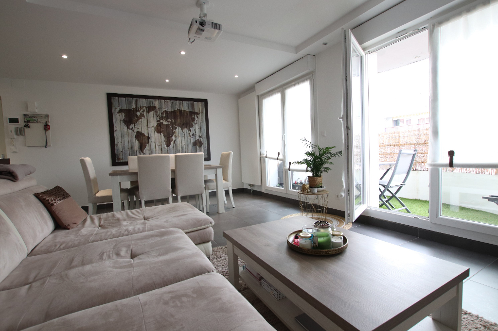 APPARTEMENT 5 PIECES 89 m² 3 CHAMBRES BALCON GARAGE A LOUER A METZ SABLON APPARTEMENT 5 PIECES 89 m² 3 CHAMBRES BALCON GARAGE A LOUER A METZ SABLON