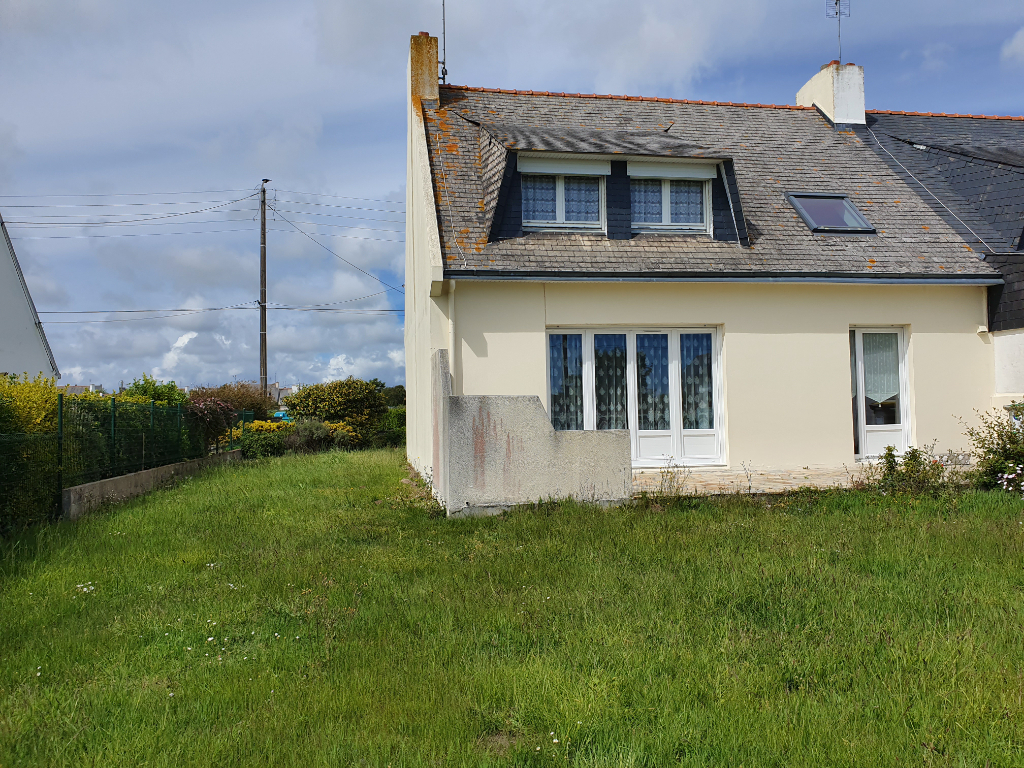 Maison Treffiagat 7 pièce(s) 100 m2 Maison Treffiagat 7 pièce(s) 100 m2