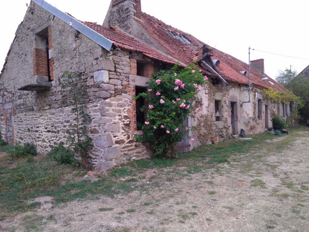 Maison Treignat 3 pièce(s) 110.6 m2 Maison Treignat 3 pièce(s) 110.6 m2