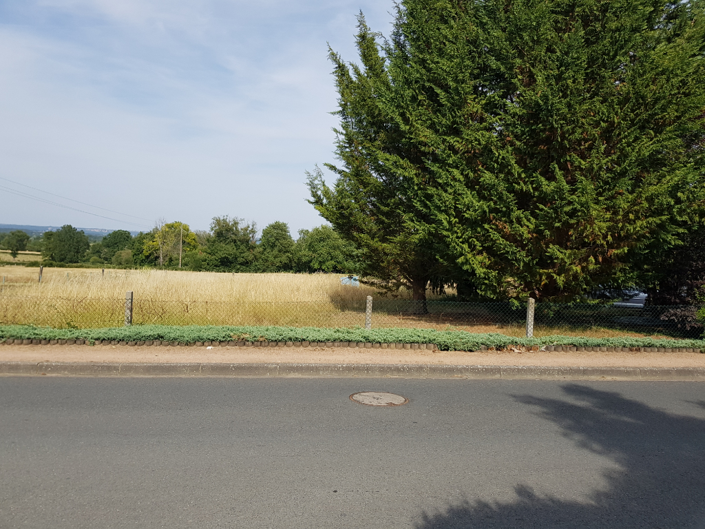 Terrain Domerat 709 m2 Terrain Domerat 709 m2