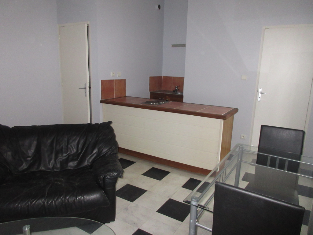 LOCATION APPARTEMENT F2 MEUBLE MONTLUCON LOCATION APPARTEMENT F2 MEUBLE MONTLUCON