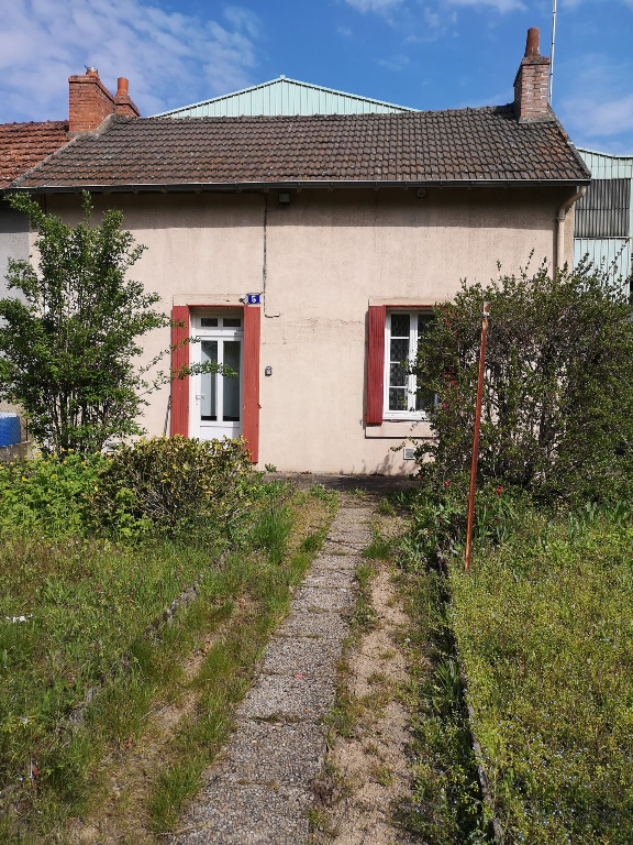 Petite maison de plain pied à Commentry Petite maison de plain pied à Commentry